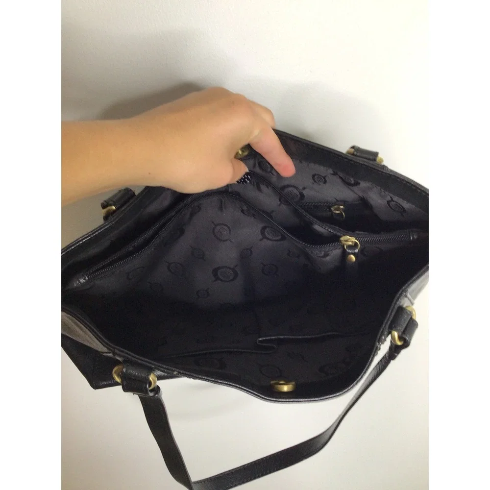 Born Shoulder Bag Womens Medium Black Excellent Leather Chevron Handbag